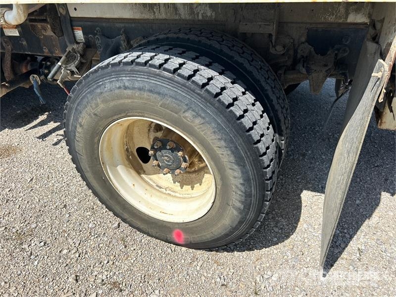 Freightliner M2 106 4x2 Water Truck Tovornjaki za vodo