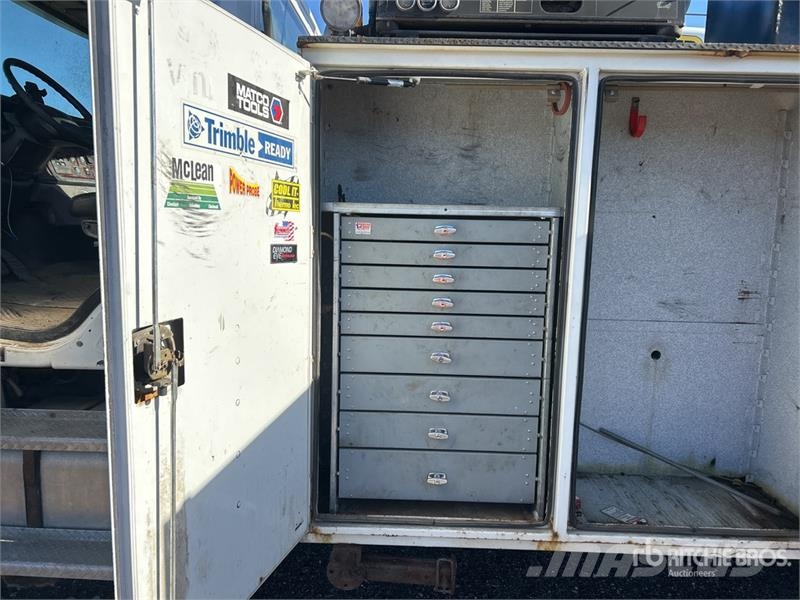 Freightliner M2 106 4x2 Service Truck Kommunal-Sonderfahrzeuge