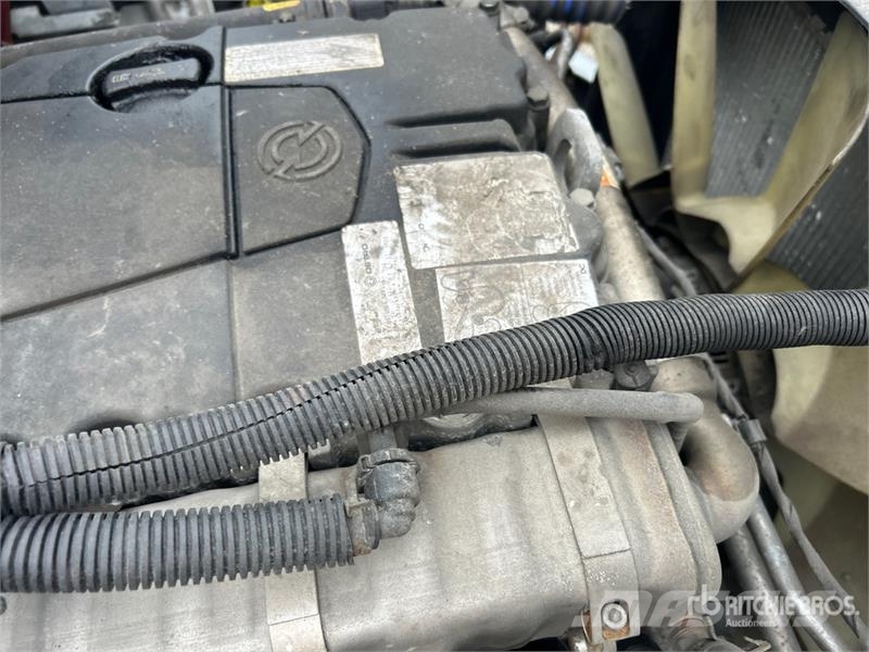 Freightliner M2 106 4x2 Van Truck (Inoperable) Фургони