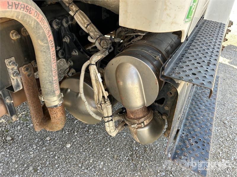 Freightliner M2 106 4x2 Water Truck Tovornjaki za vodo