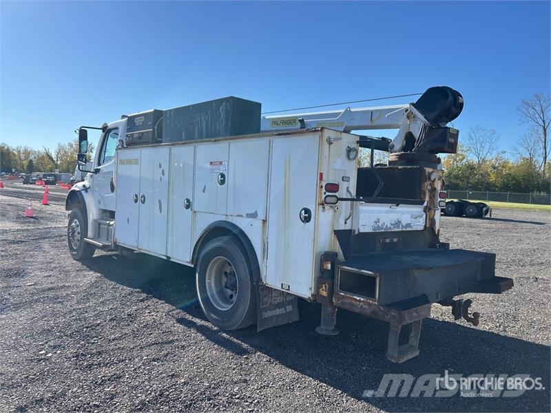 Freightliner M2 106 4x2 Service Truck Kommunal-Sonderfahrzeuge