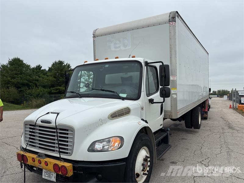 Freightliner M2 106 4x2 Van Truck Fast kasse