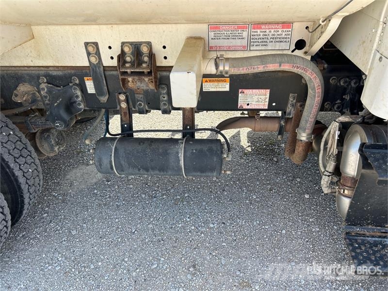Freightliner M2 106 4x2 Water Truck Tovornjaki za vodo