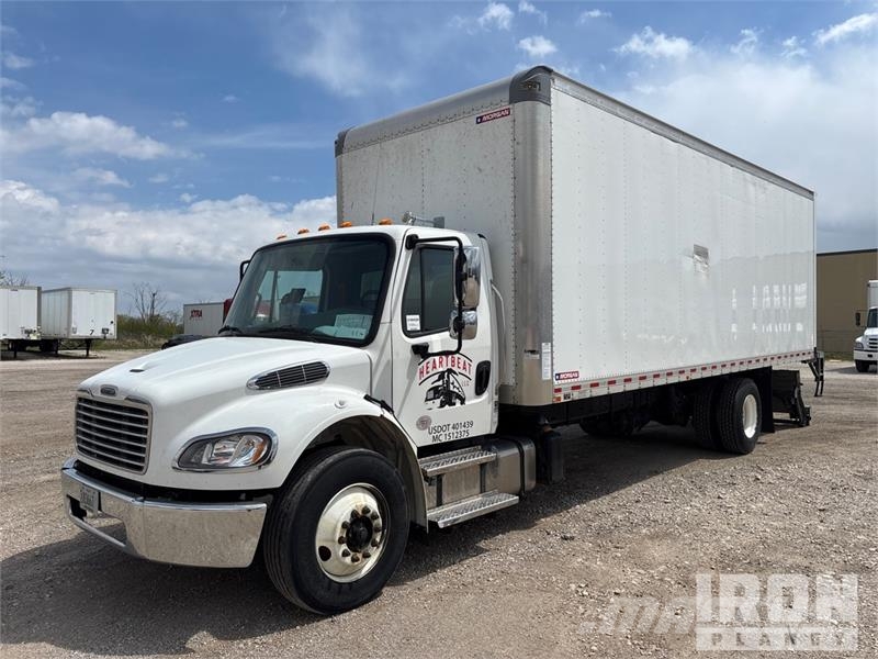 Freightliner M2 106 4x2 Van Truck Fast kasse