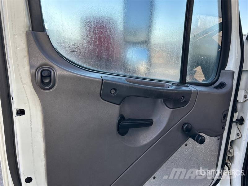 Freightliner M2 106 4x2 Van Truck Kastenaufbau