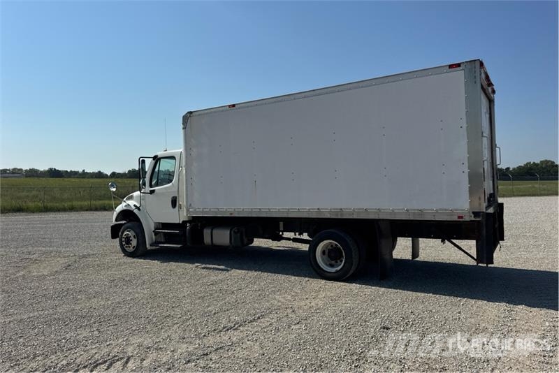 Freightliner M2 106 4x2 Van Truck Camiões de caixa fechada