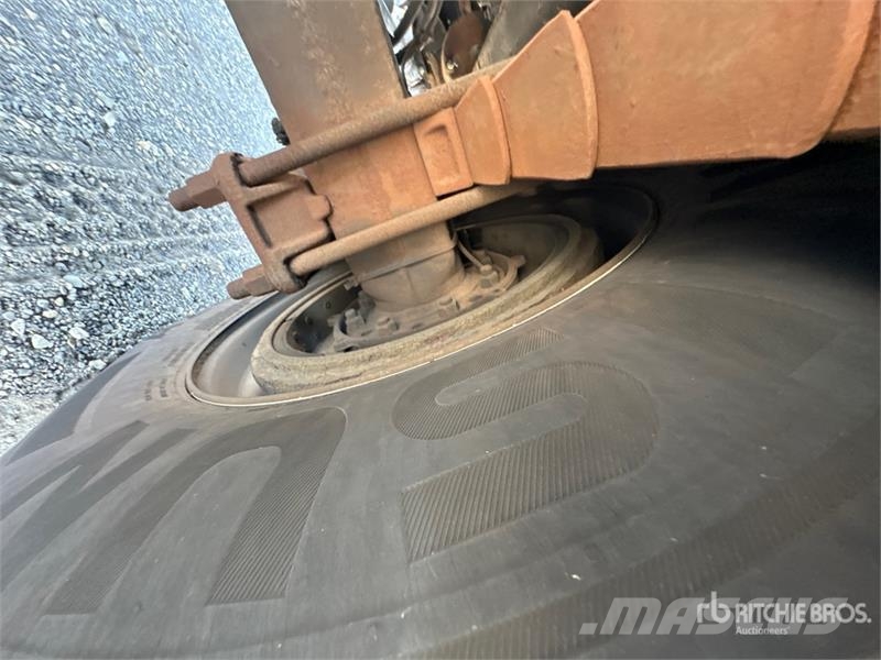 Freightliner M2 106 4x2 Van Truck Camiones caja cerrada