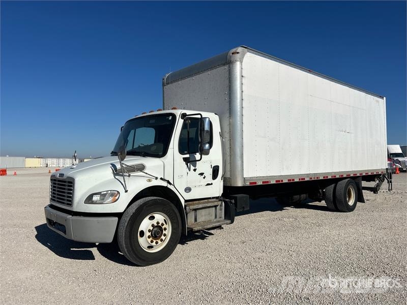 Freightliner M2 106 4x2 Van Truck Camion Fourgon