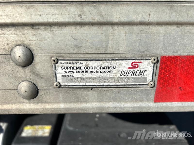 Freightliner M2 106 4x2 Van Truck Furgons