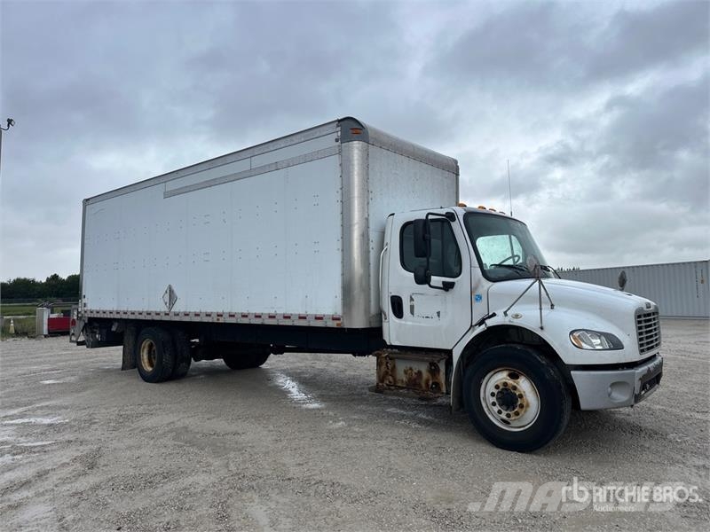 Freightliner M2 106 4x2 Van Truck Skapbiler
