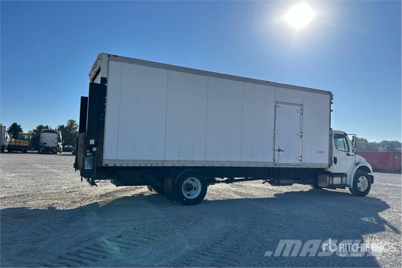 Freightliner M2 106 4x2 Van Truck Kastenaufbau
