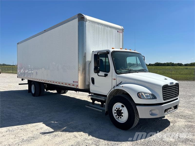 Freightliner M2 106 4x2 Van Truck Kapali kasa kamyonlar