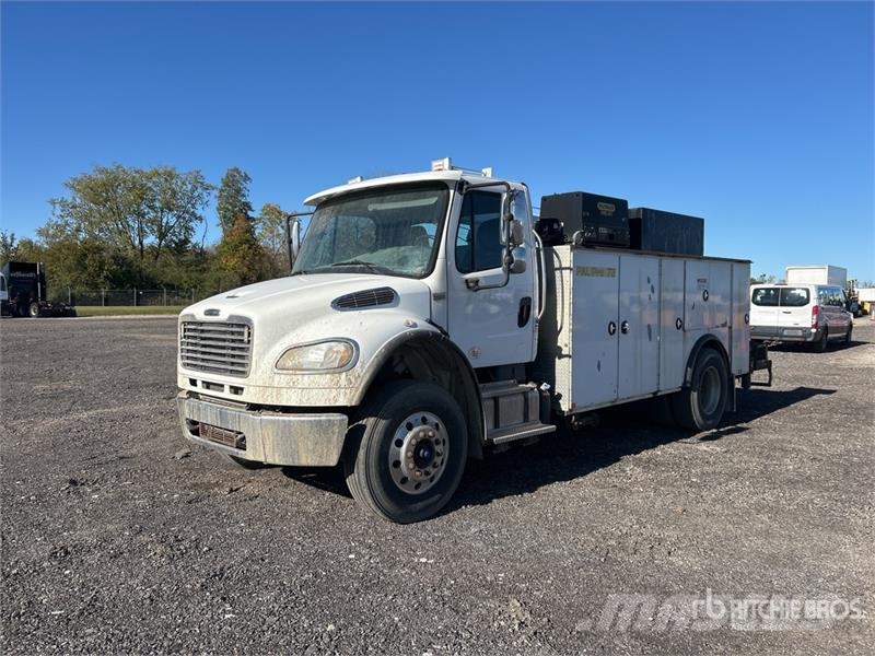 Freightliner M2 106 4x2 Service Truck Kommunal-Sonderfahrzeuge