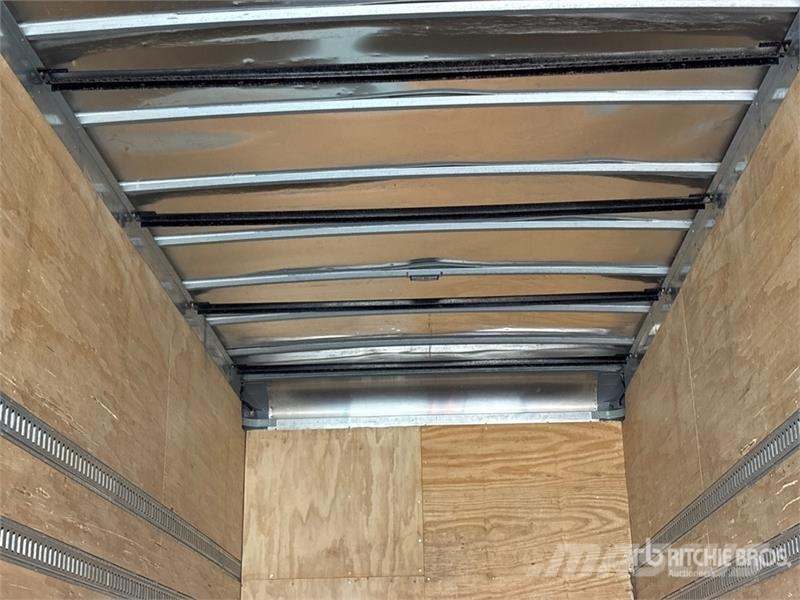 Freightliner M2 106 4x2 Van Truck Camiones caja cerrada