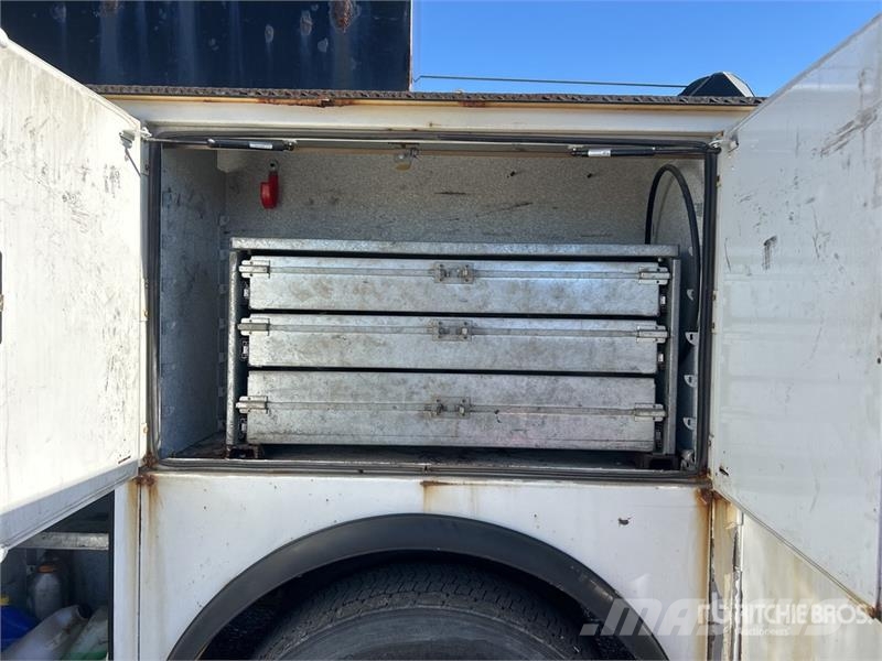 Freightliner M2 106 4x2 Service Truck Kommunal-Sonderfahrzeuge