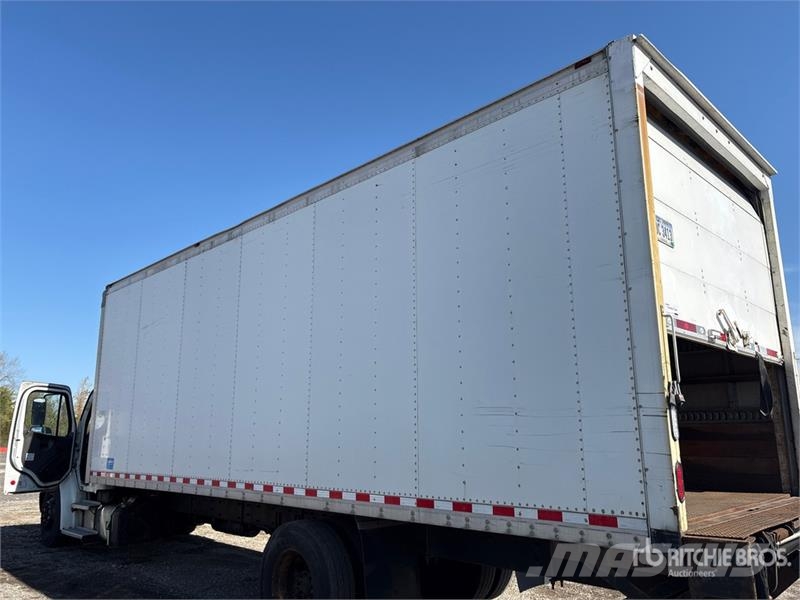 Freightliner M2 106 4x2 Van Truck Camiones caja cerrada