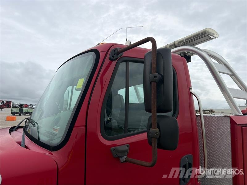 Freightliner M2 106 6x4 Tow Truck مركبات إصلاح الأعطال