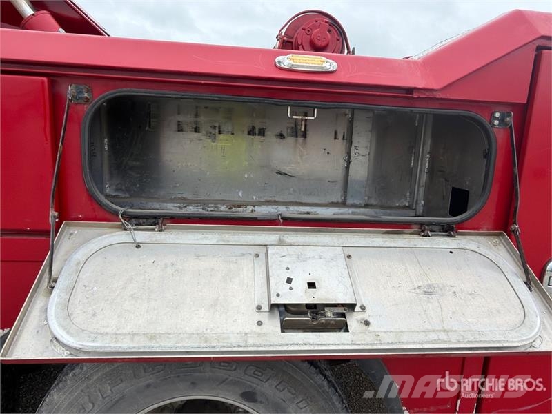 Freightliner M2 106 6x4 Tow Truck مركبات إصلاح الأعطال