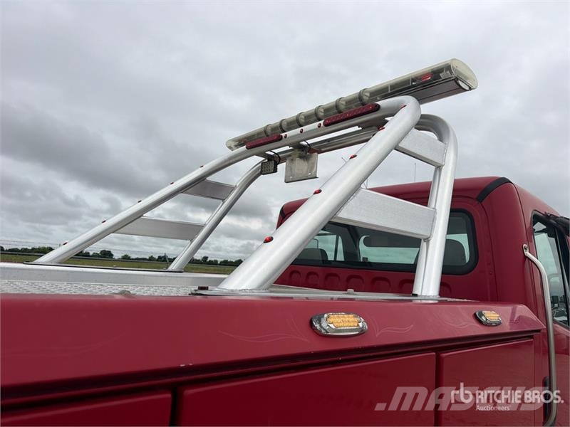 Freightliner M2 106 6x4 Tow Truck مركبات إصلاح الأعطال