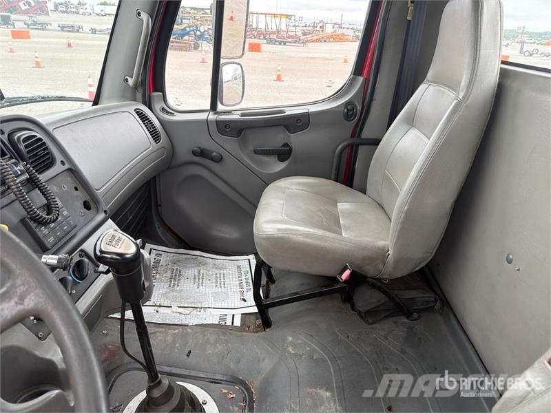 Freightliner M2 106 6x4 Tow Truck مركبات إصلاح الأعطال