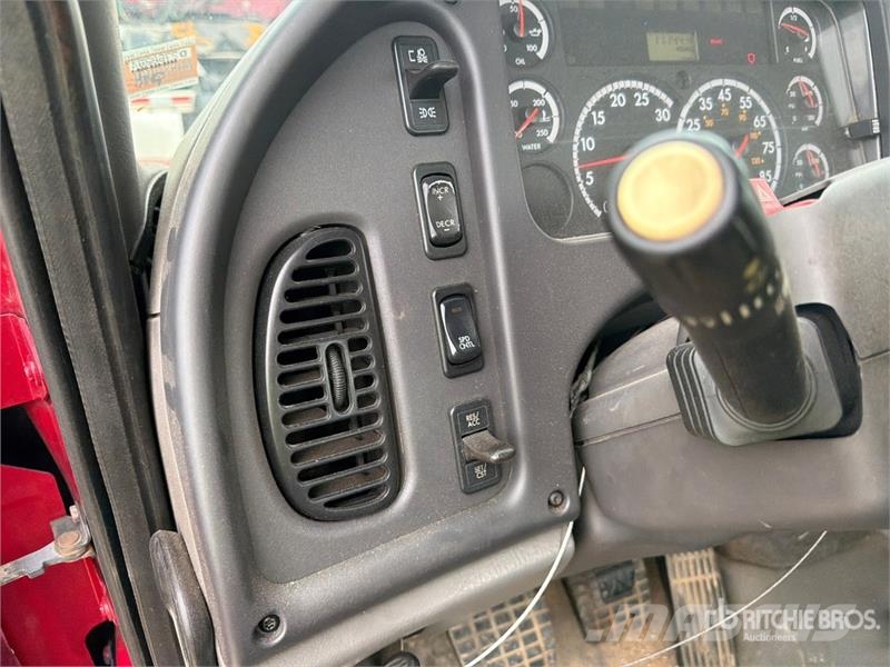 Freightliner M2 106 6x4 Tow Truck مركبات إصلاح الأعطال
