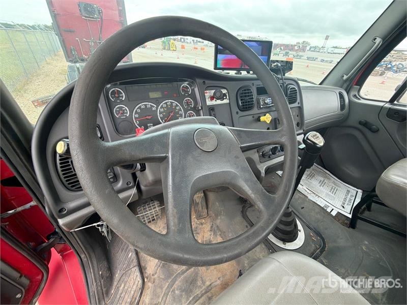 Freightliner M2 106 6x4 Tow Truck مركبات إصلاح الأعطال