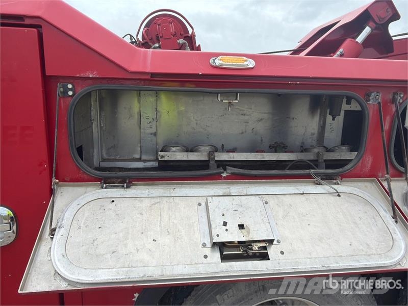 Freightliner M2 106 6x4 Tow Truck مركبات إصلاح الأعطال