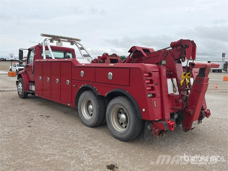 Freightliner M2 106 6x4 Tow Truck مركبات إصلاح الأعطال