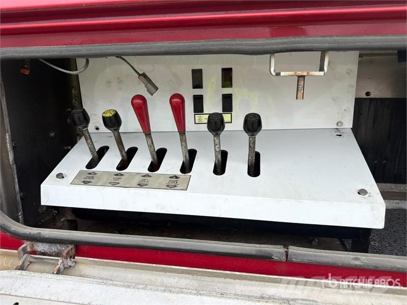 Freightliner M2 106 6x4 Tow Truck مركبات إصلاح الأعطال