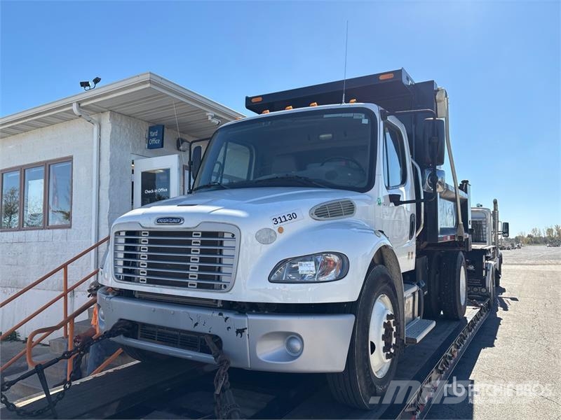 Freightliner M2 106 S/A Dump Truck Kiper kamioni