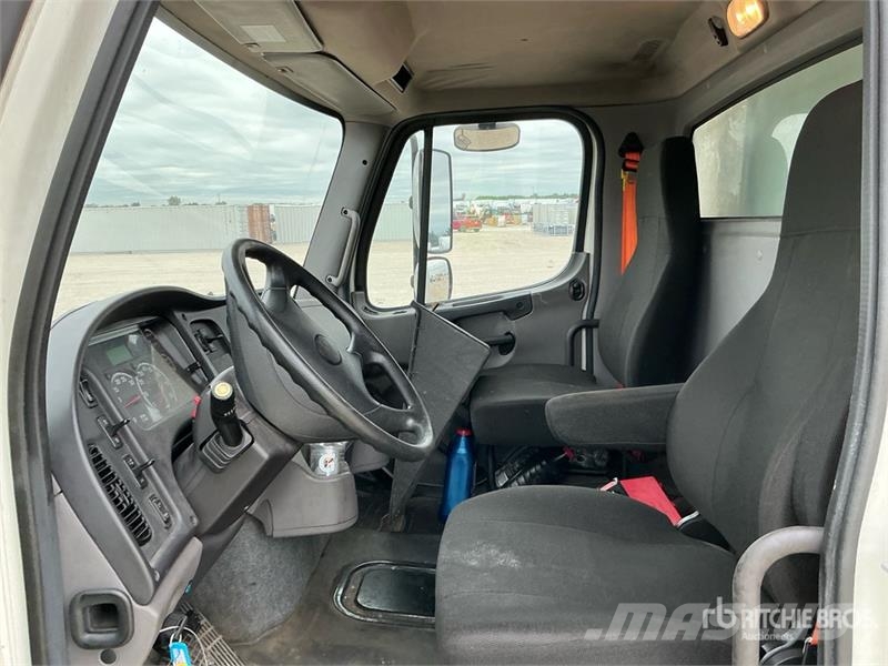 Freightliner M2 112 Kravas automašīnas - refrižeratori