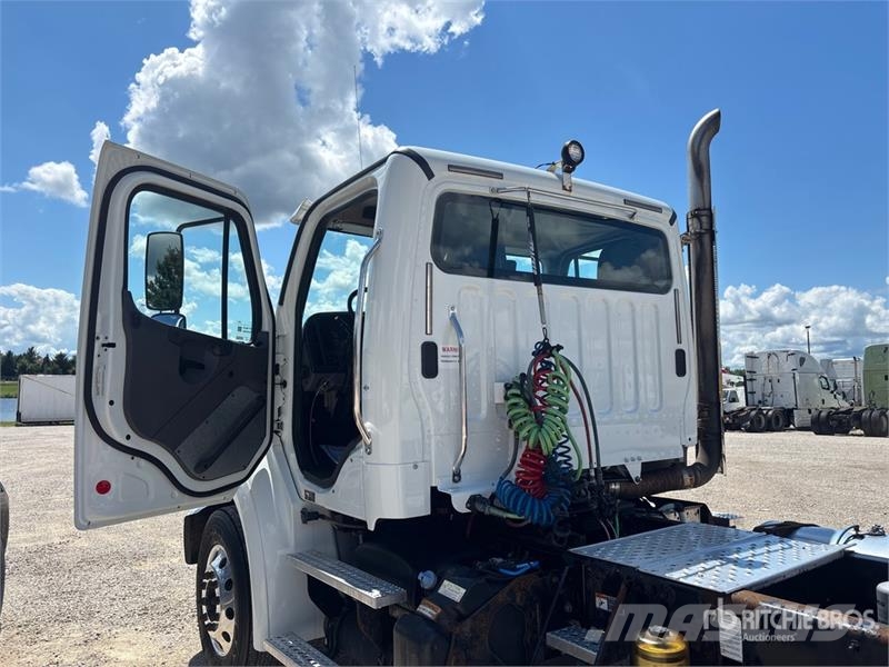 Freightliner M2 112 Truck Tractor Units