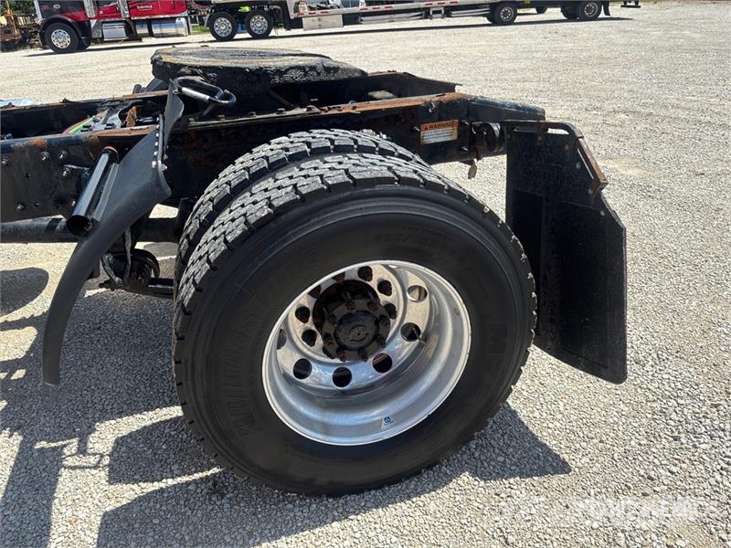 Freightliner M2 112 Truck Tractor Units