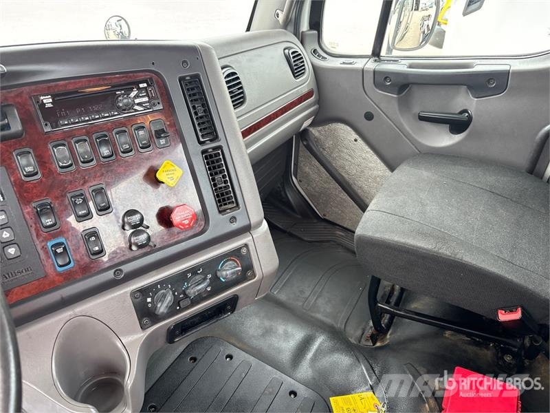 Freightliner M2 112 Prime Movers