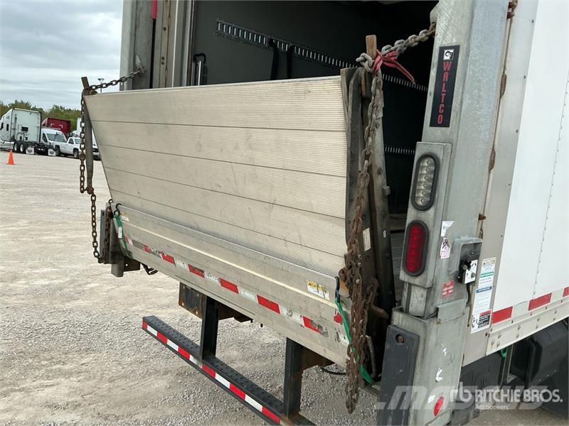 Freightliner M2 112 Kravas automašīnas - refrižeratori