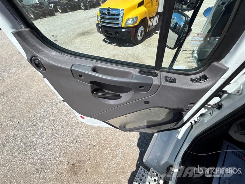 Freightliner M2 112 Truck Tractor Units
