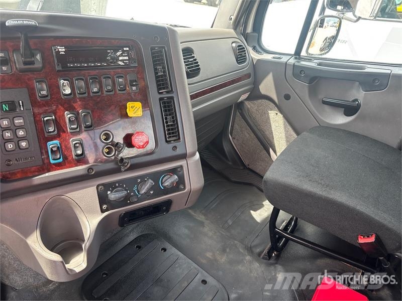 Freightliner M2 112 Truck Tractor Units