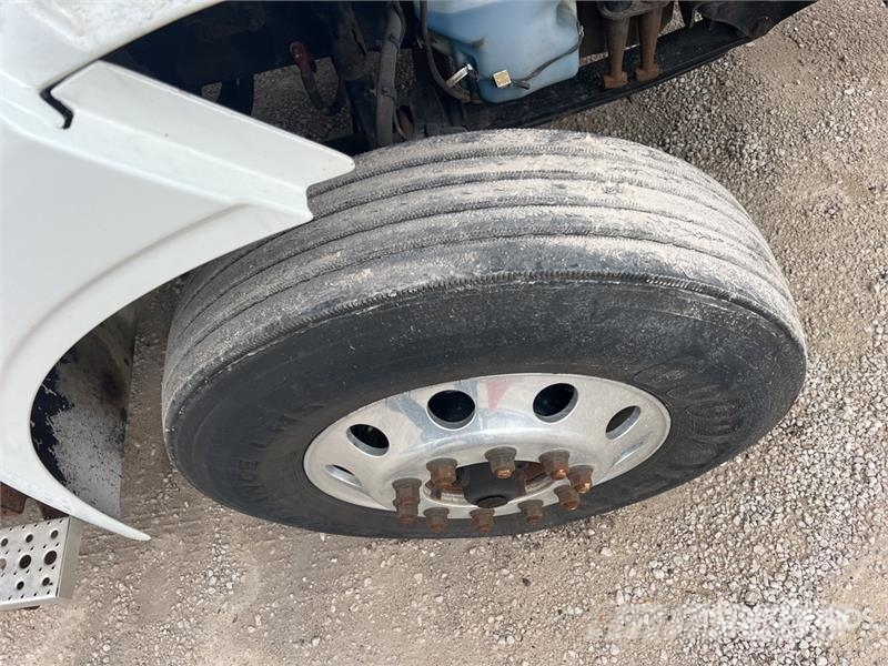 Freightliner M2 112 Truck Tractor Units