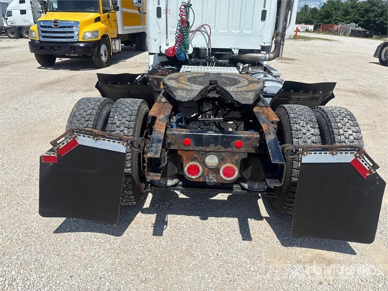 Freightliner M2 112 Truck Tractor Units
