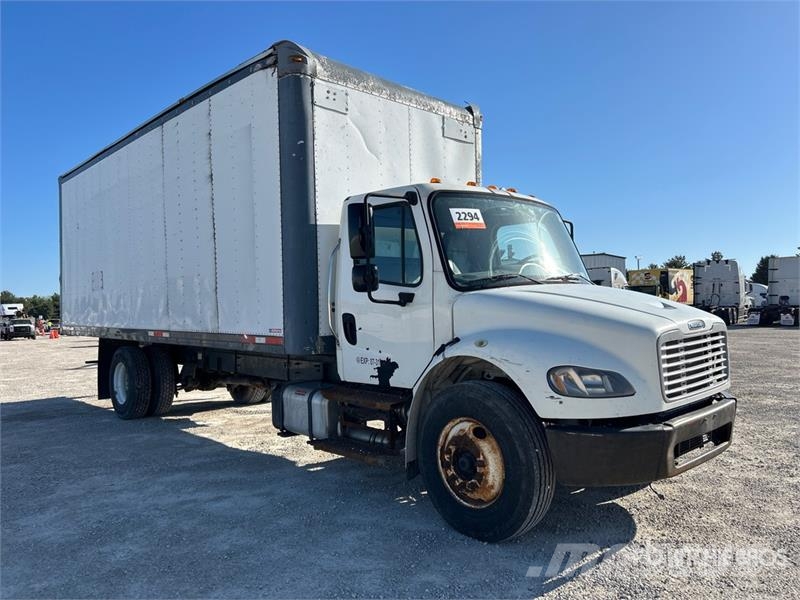 Freightliner M2106 4x2 Van Truck Box body trucks