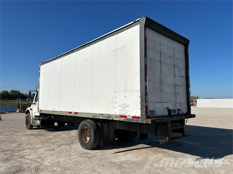 Freightliner M2106 4x2 Van Truck Box body trucks