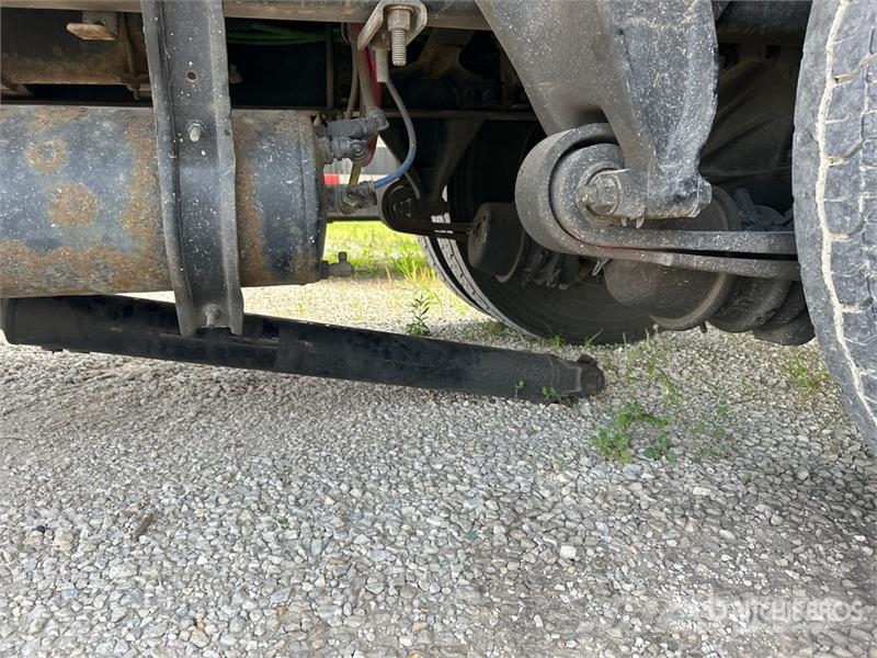 Freightliner M2106 4x2 Van Truck (Inoperable) Kastenaufbau