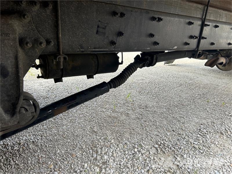 Freightliner M2106 4x2 Van Truck (Inoperable) Kastenaufbau