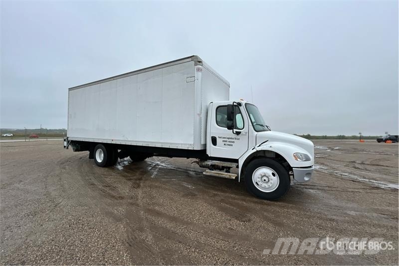 Freightliner M2106 4x2 Van Truck Фургони