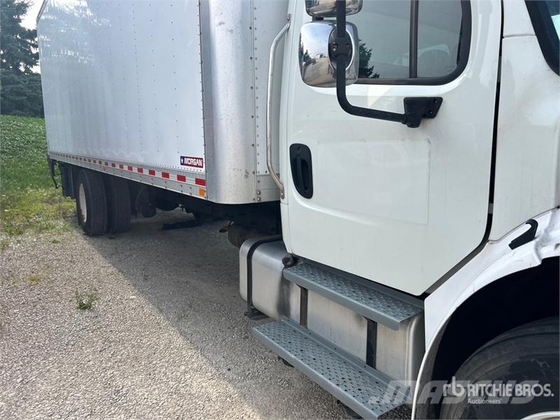 Freightliner M2106 4x2 Van Truck (Inoperable) Kastenaufbau