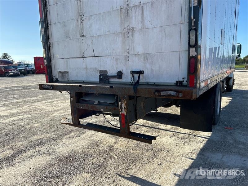 Freightliner M2106 4x2 Van Truck Box body trucks