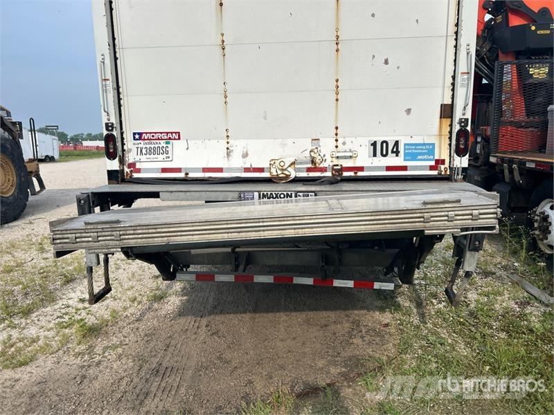 Freightliner M2106 4x2 Van Truck (Inoperable) Kastenaufbau