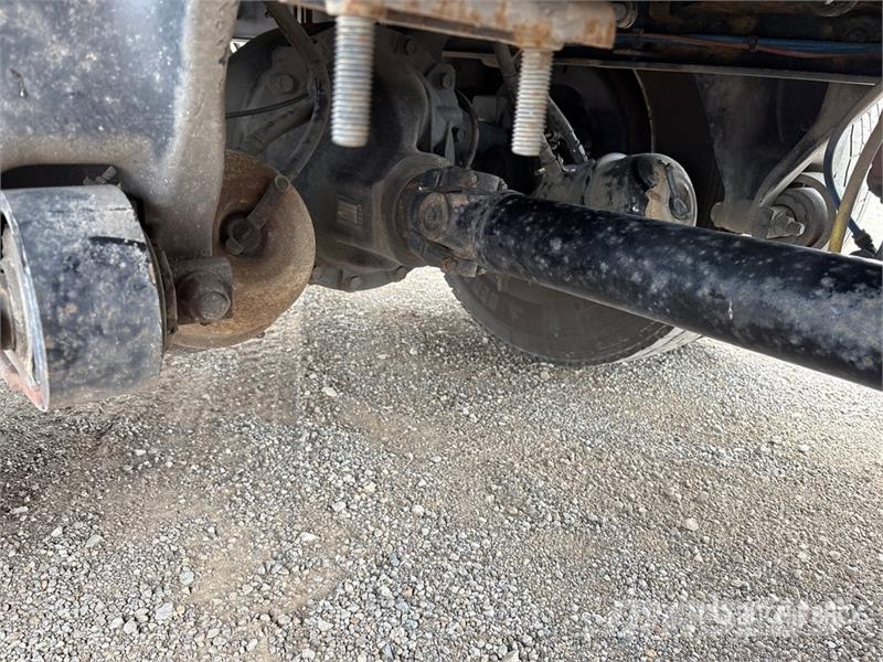 Freightliner M2106 4x2 Van Truck Грузовики-Фургоны