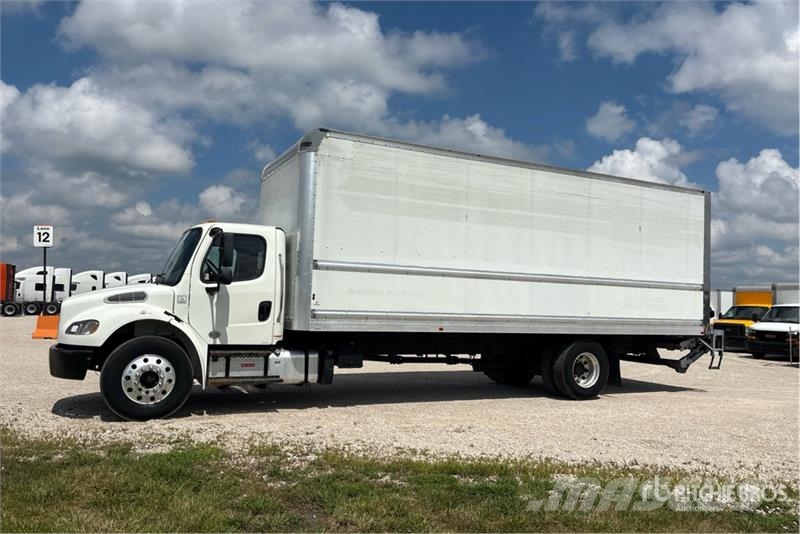 Freightliner M2106 4x2 Van Truck Box body trucks