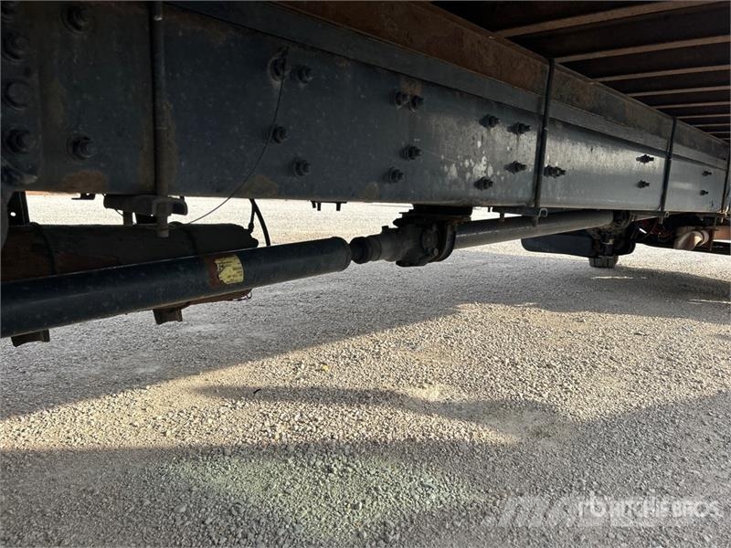 Freightliner M2106 4x2 Van Truck Kapali kasa kamyonlar
